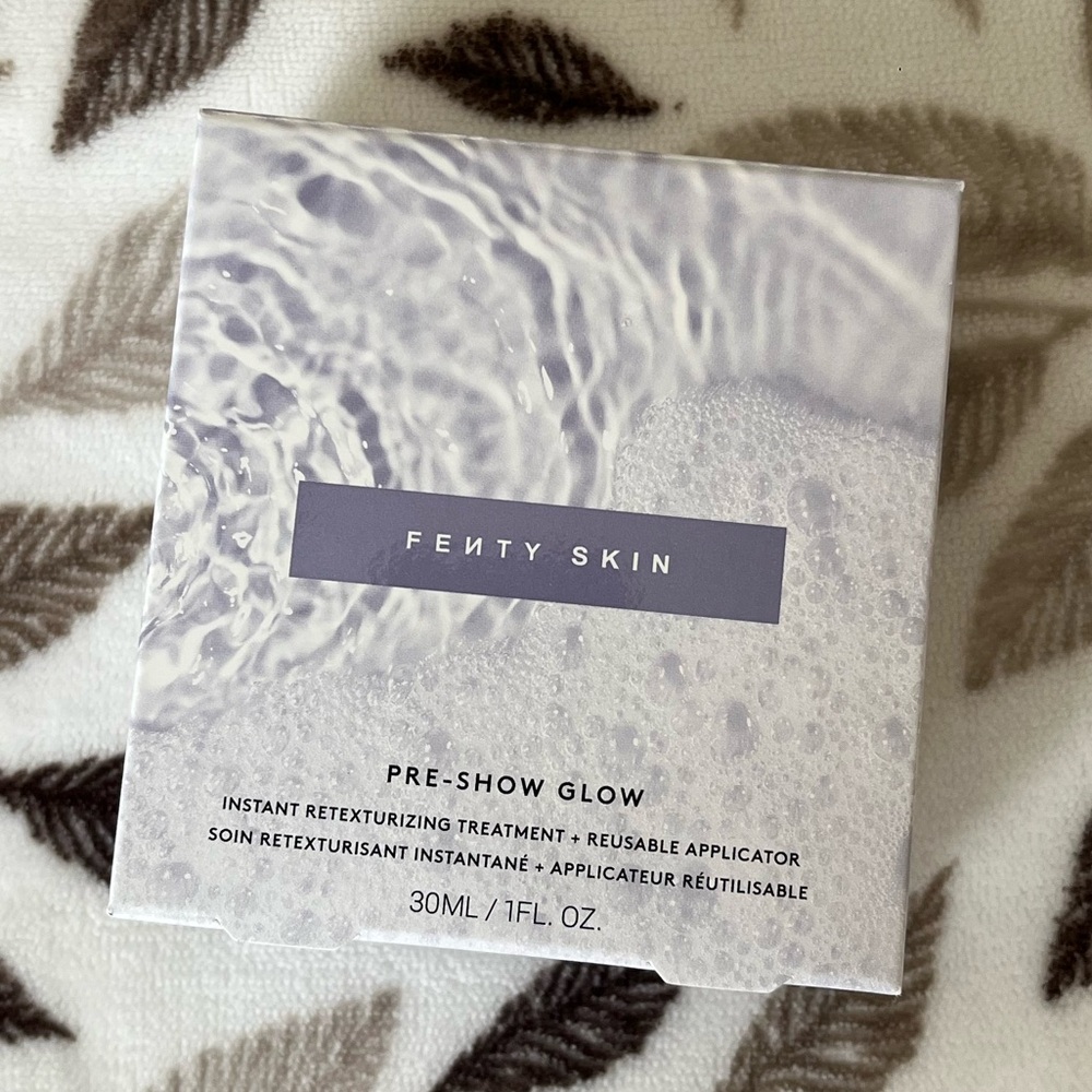 Fenty Skin Pre-Show Glow NEW - Picture 4 of 4